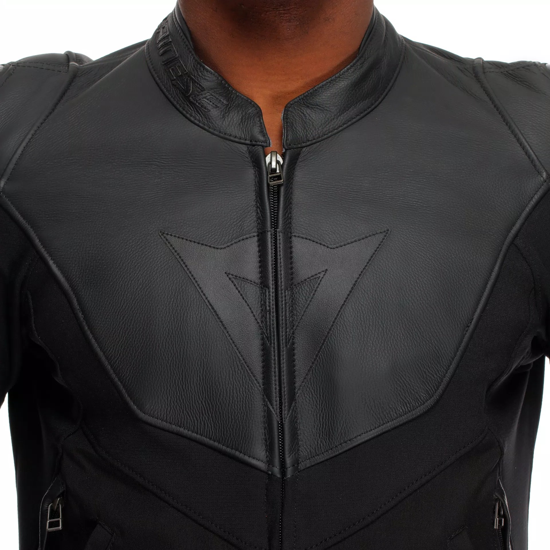 Кожаная куртка DAINESE IPERATTIVA LEATHER-TEX JACKET