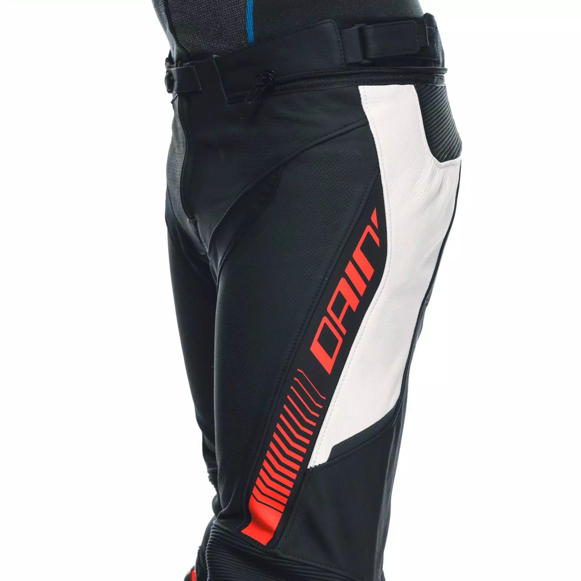 Кожаные брюки DAINESE SUPER SPEED PERF. LEATHER PANTS