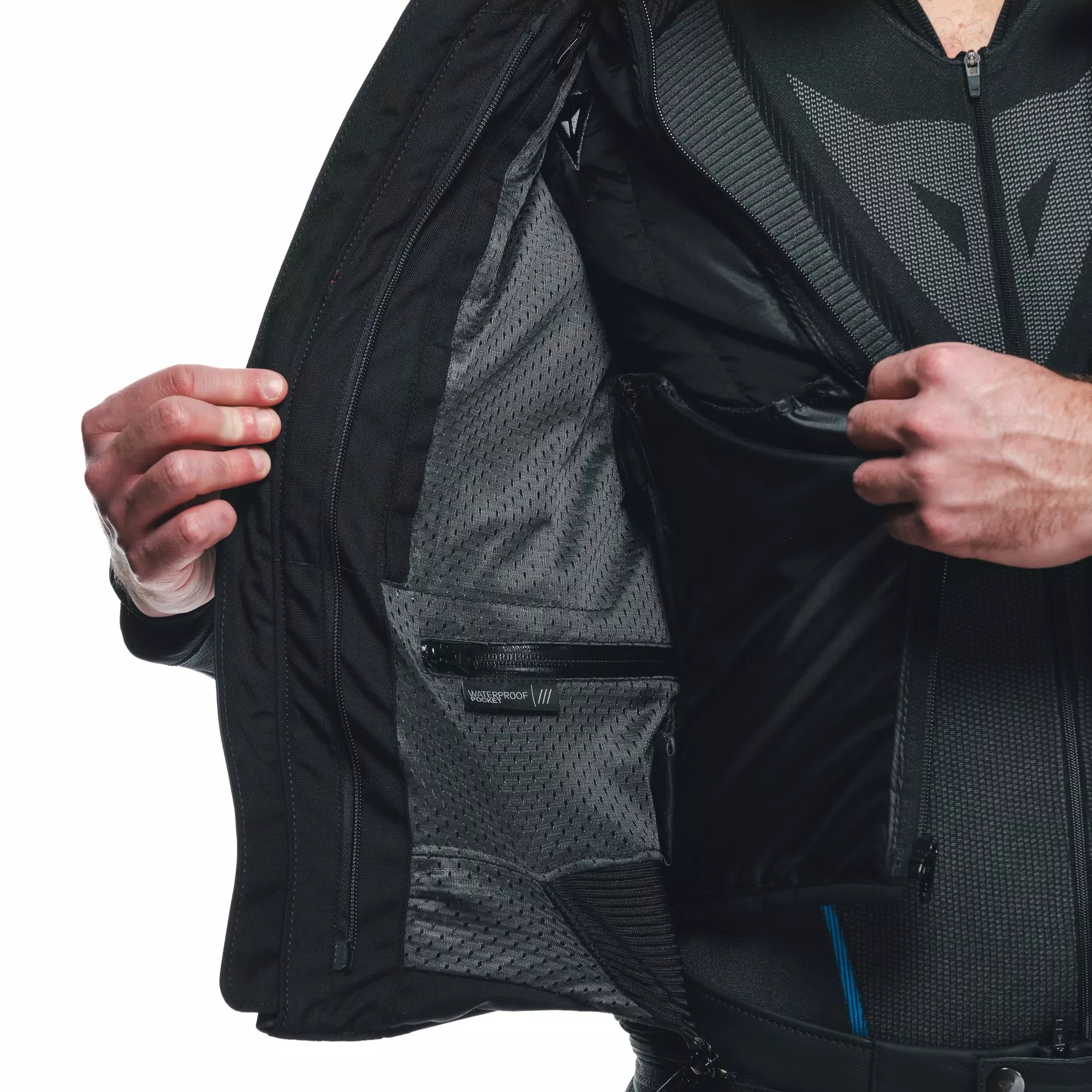 Кожаная куртка DAINESE AVRO 5 LEATHER JACKET