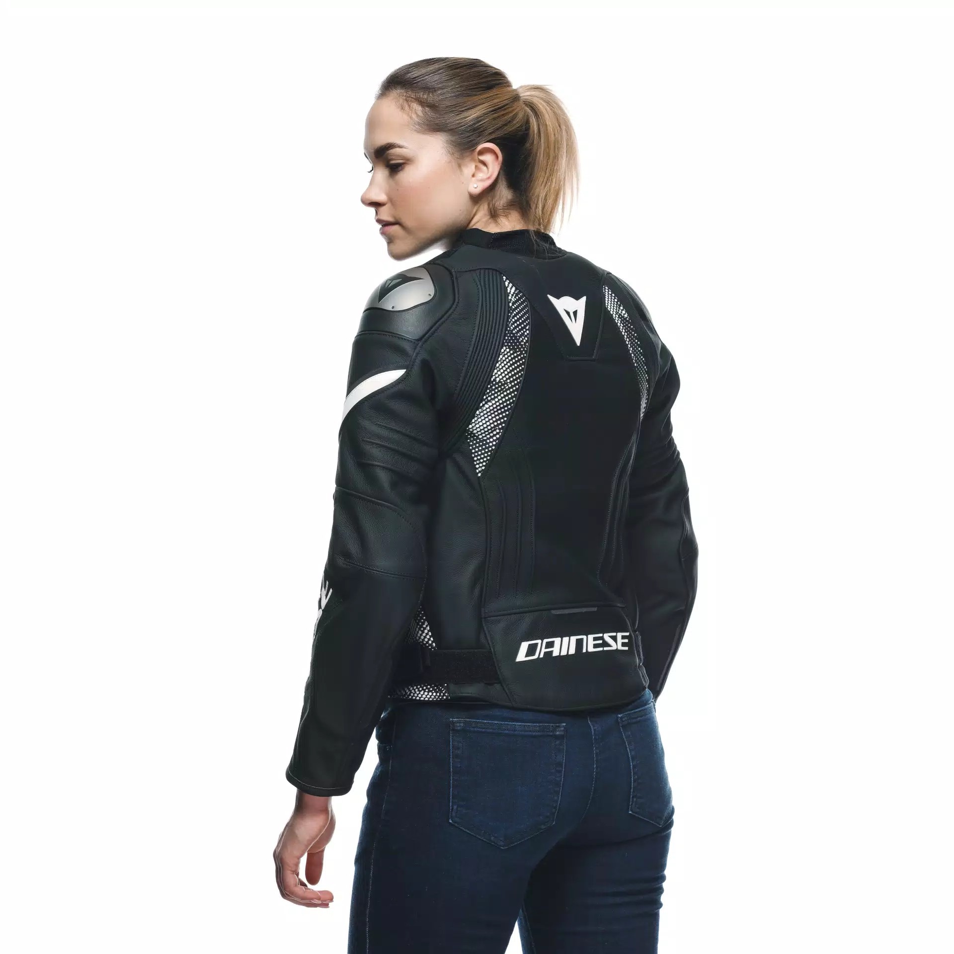 Кожаная куртка DAINESE AVRO 5 LEATHER JACKET WMN