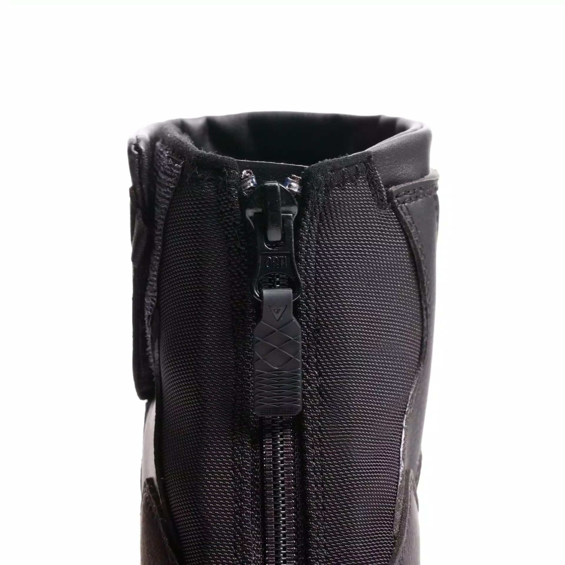 Ботинки DAINESE BLACKWING GORE-TEX BOOTS